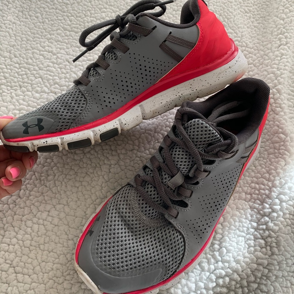 Women’s sneakers